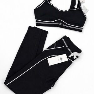ALO Yoga Black Leggings with White Piping